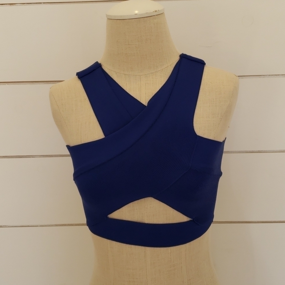 SILENCE + NOISE urban outfitters blue cross fitted top xs